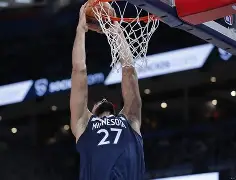 关于步行者不敌爵士,戈贝尔碾压内线的信息 关于步行者不敌爵士,戈贝尔碾压内线的信息